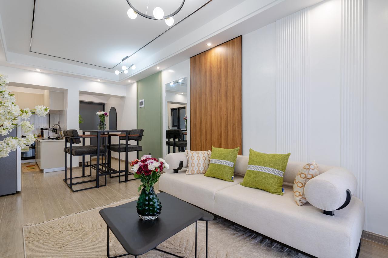 Fully Furnished 2 Bedroom Apartment plus Study 